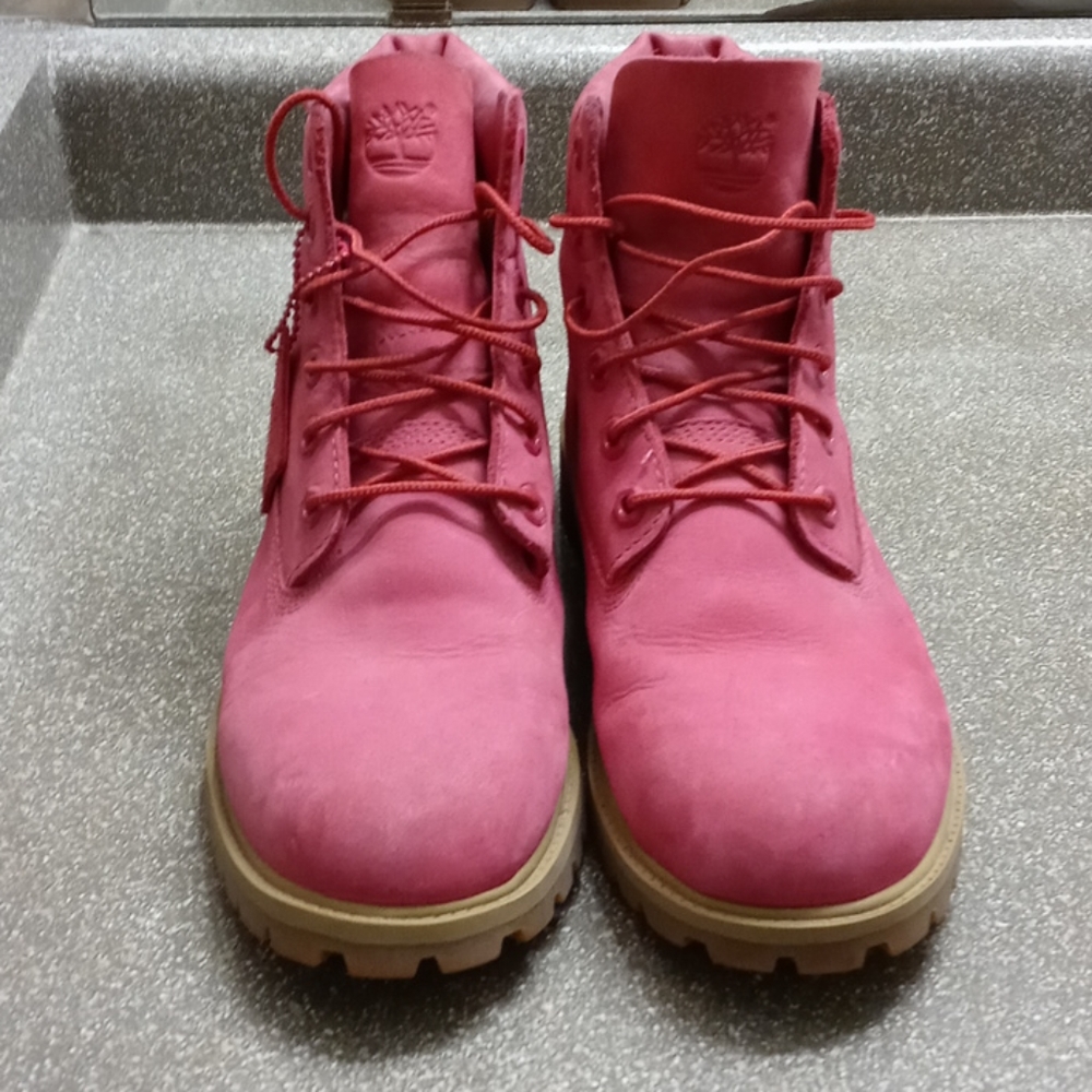 Fuchsia Pink Timberland boots
